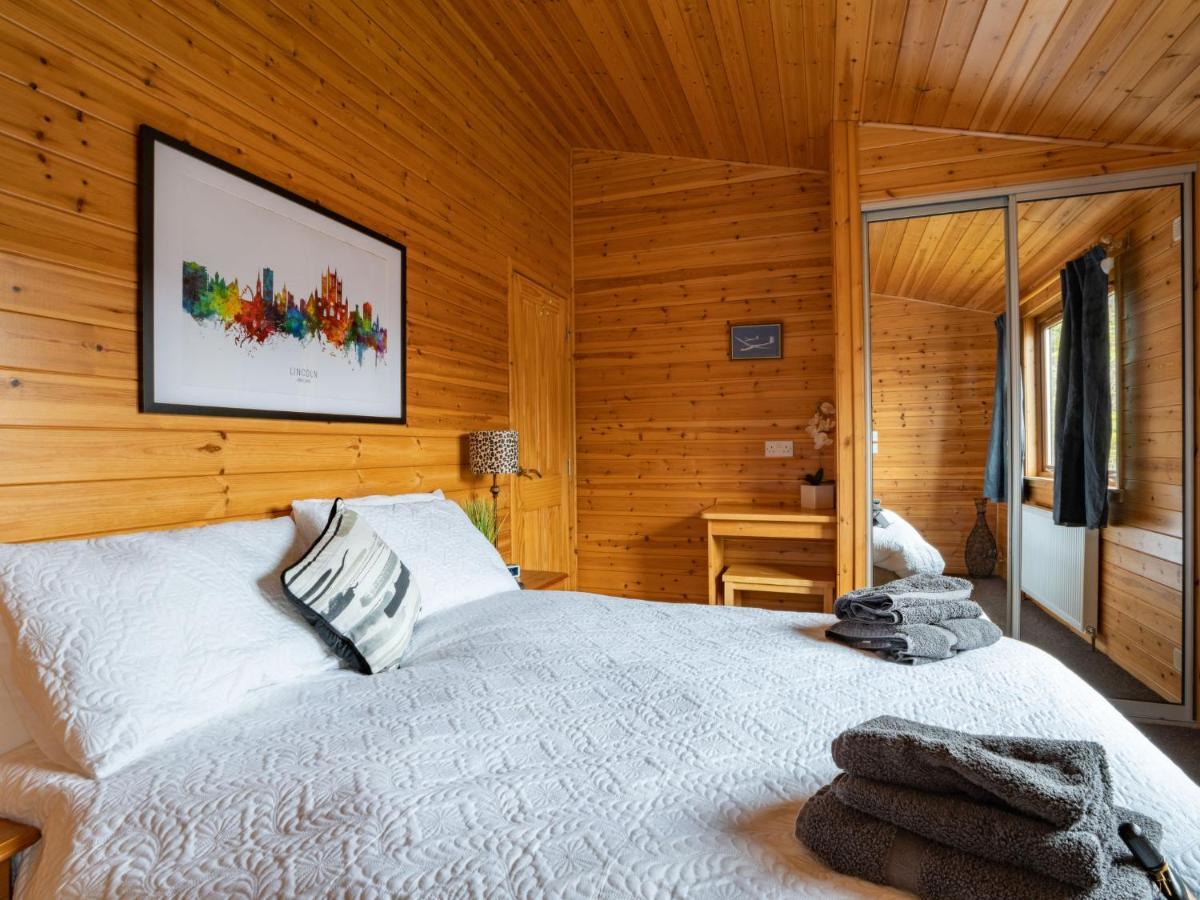 Chalet Loch Leven Lodge 12 By Interhome Kinross Extérieur photo