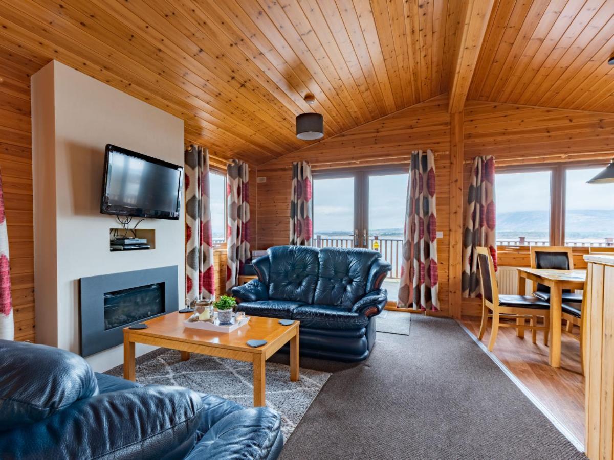 Chalet Loch Leven Lodge 12 By Interhome Kinross Extérieur photo